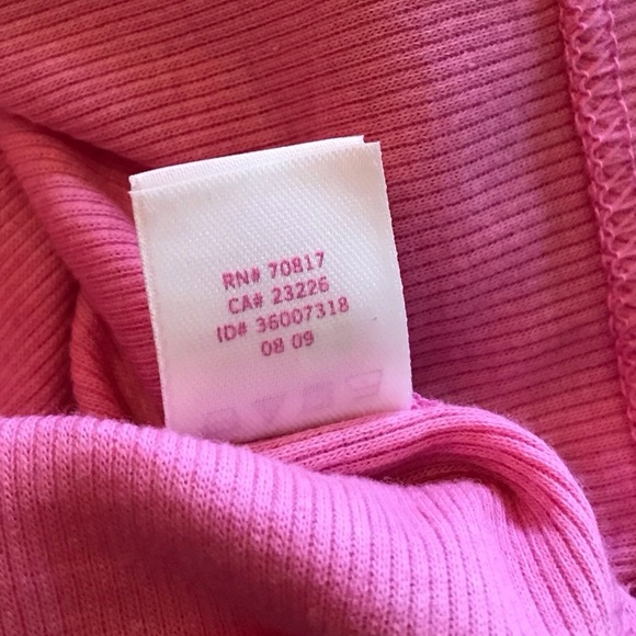 NWT 2009 VINTAGE Victoria’s Secret PINK Ribbed Tank Top sz Large - Picture 6 of 6